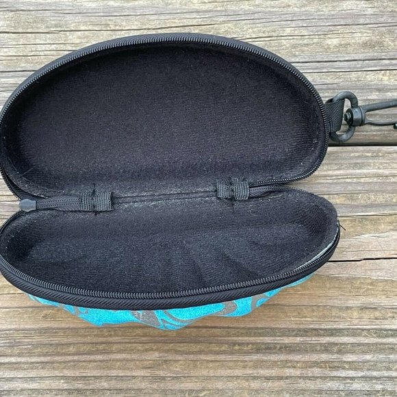 Empty case for Sunglasses Blue Hard Case Zip Up Case only - Picture 2 of 10
